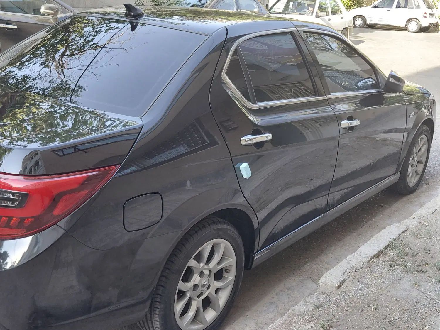 دنا پلاس توربو اتوماتیک - 1402