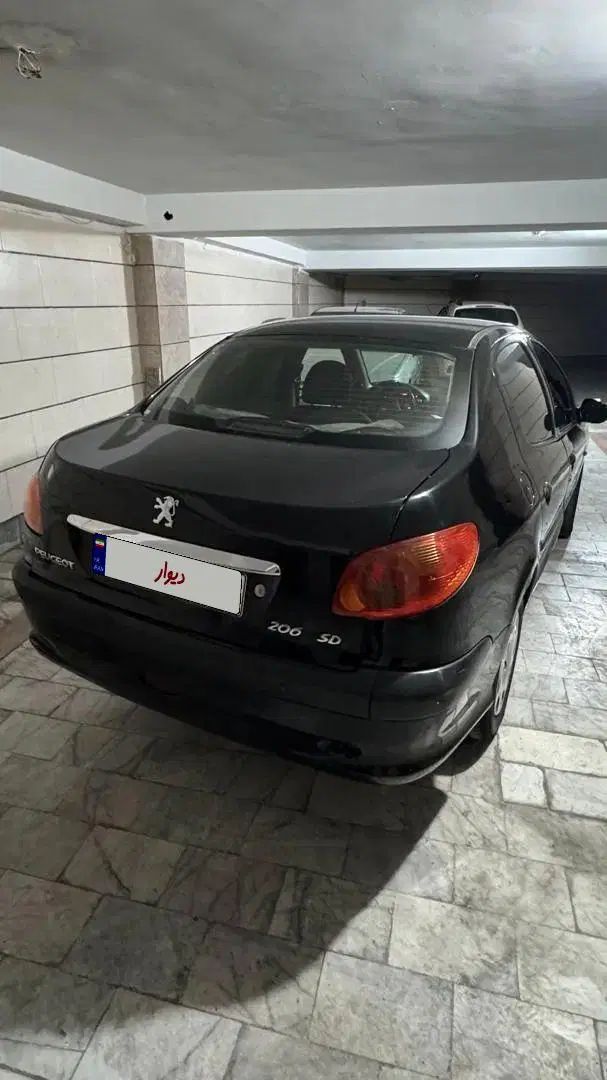 پژو ۲۰۶ صندوق دار v8 - 1393