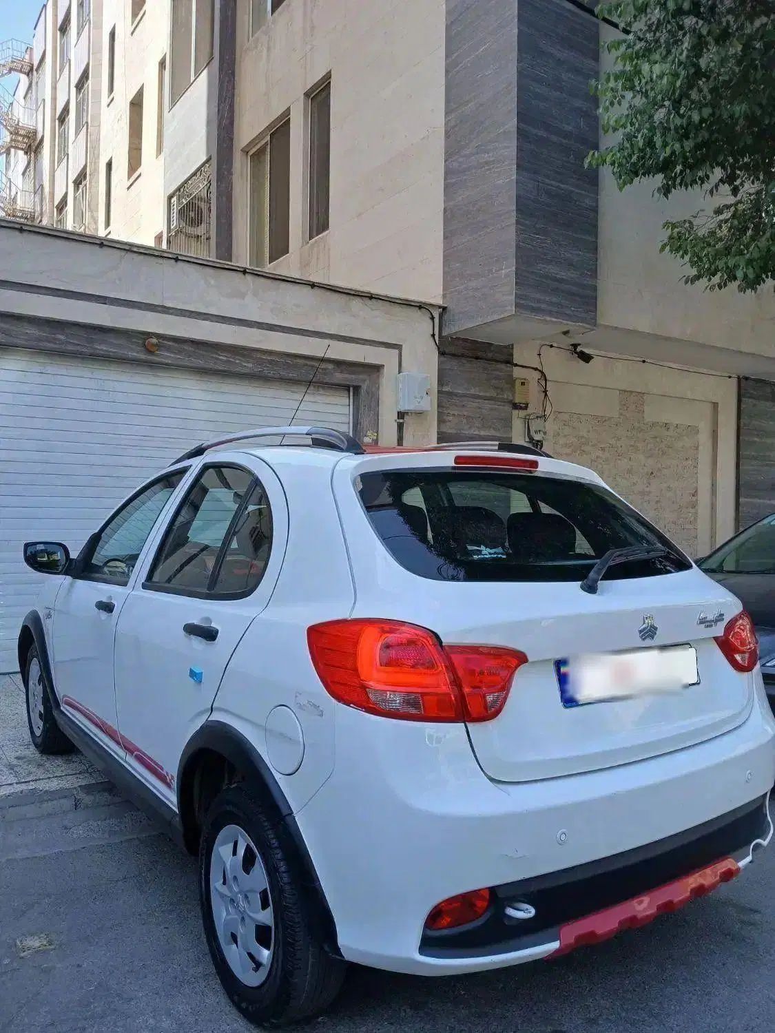 کوییک R دنده‌ای - 1402