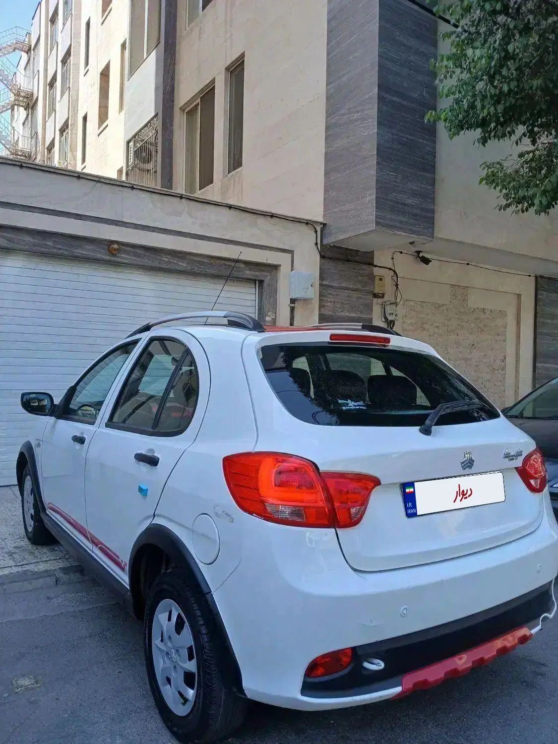 کوییک R دنده‌ای - 1402