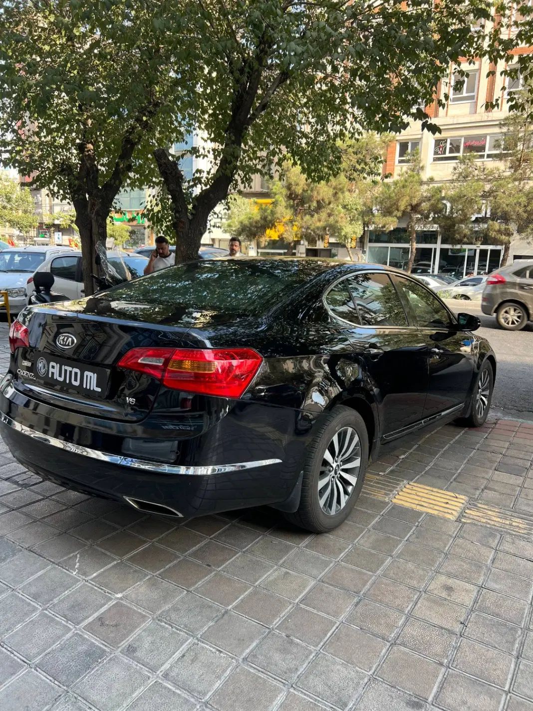 کیا کادنزا فول VG - 2011