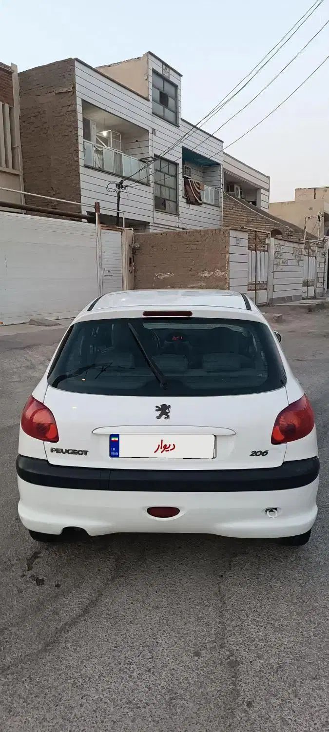 خودرو پژو، 206 آگهی ann_20030917