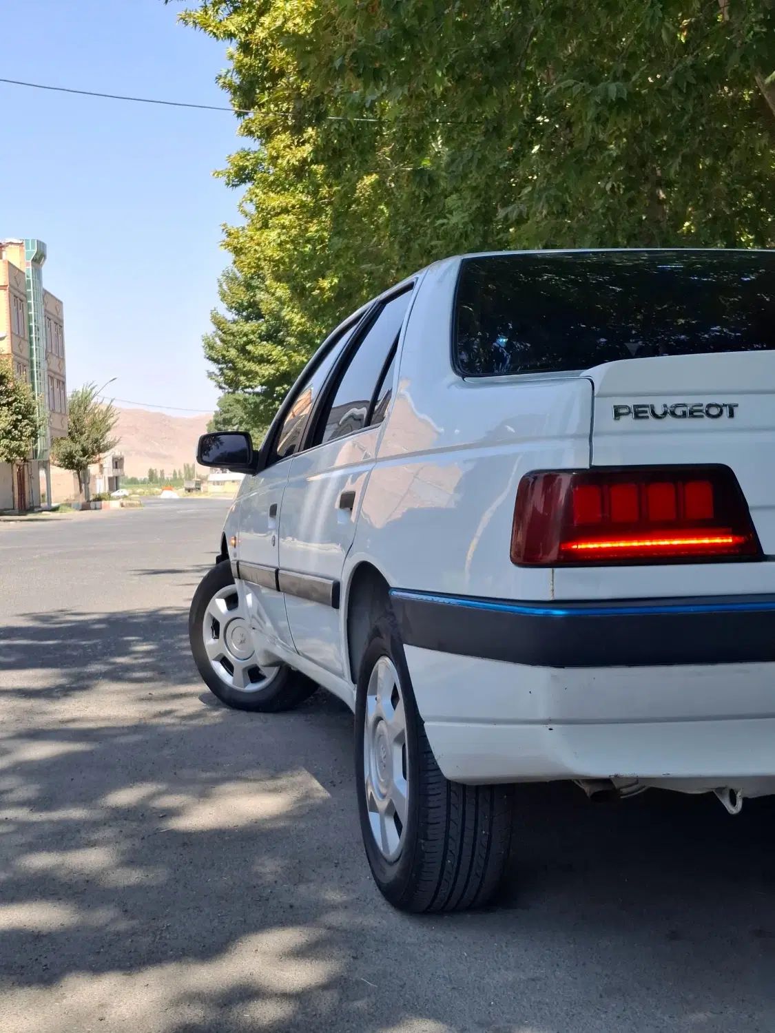 پژو 405 SLX بنزینی TU5 - 1398