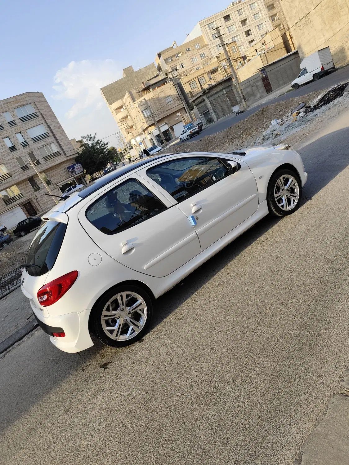 خودرو پژو، 207 آگهی ann_20031035