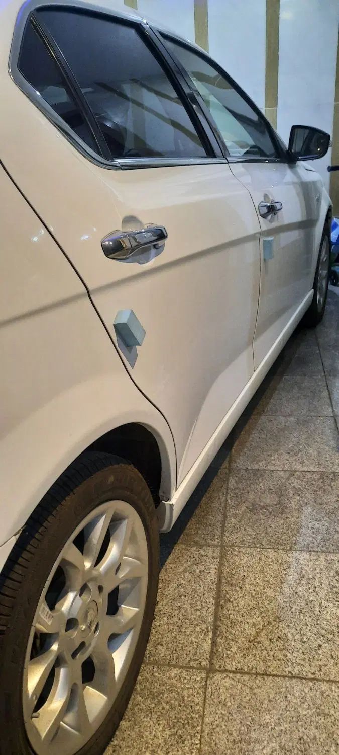 دنا پلاس توربو اتوماتیک - 1403