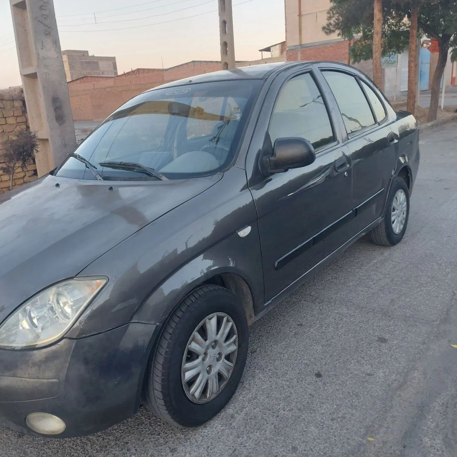 تیبا صندوق دار SX - 1390