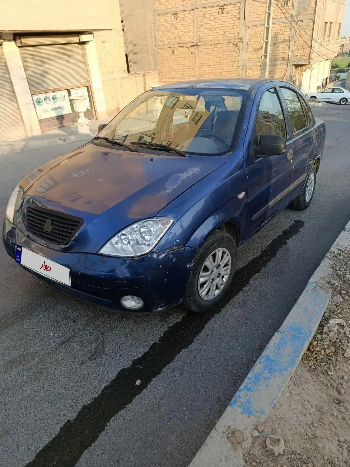 تیبا صندوق دار SX - 1390