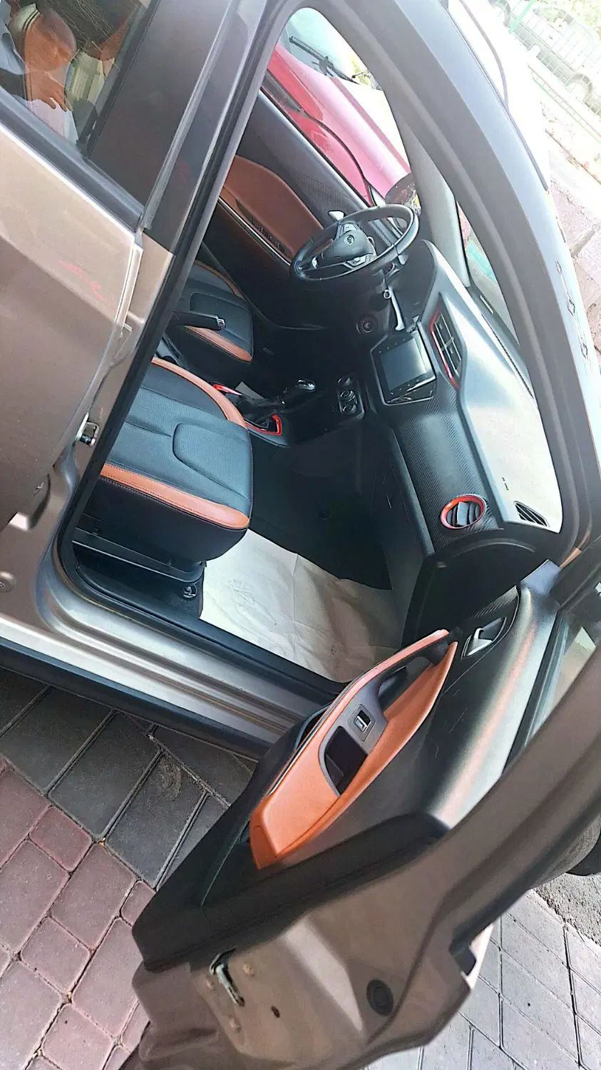 ام وی ام X22 اتوماتیک اسپرت - 1396