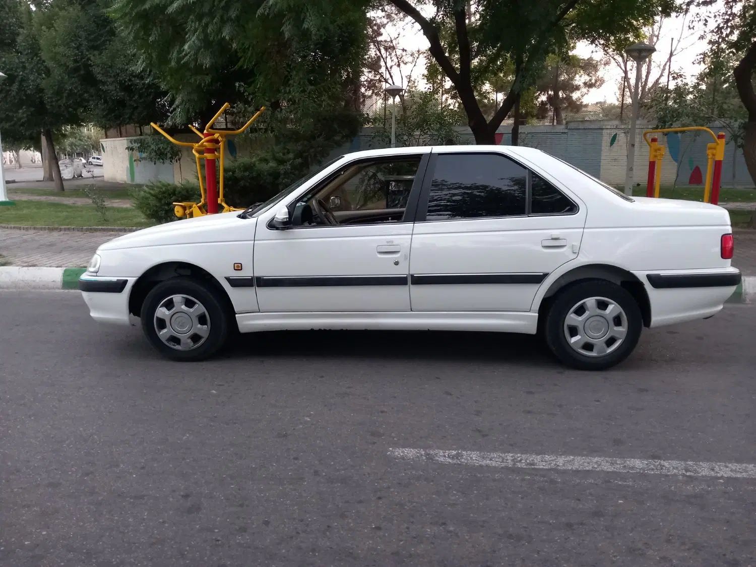 پژو پارس سال - 1400