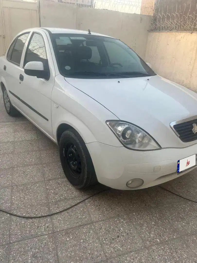 تیبا صندوق دار SX - 1401
