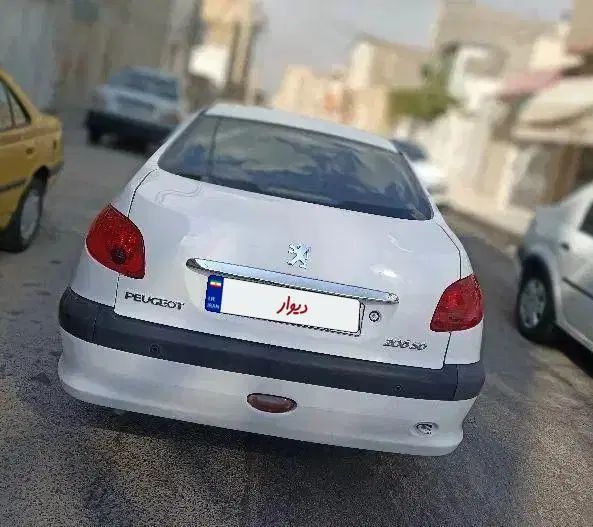 پژو ۲۰۶ صندوق دار v8 - 1394