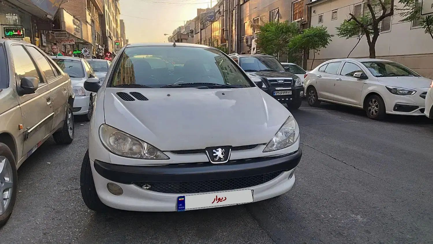 پژو ۲۰۶ صندوق دار v20 - 1388