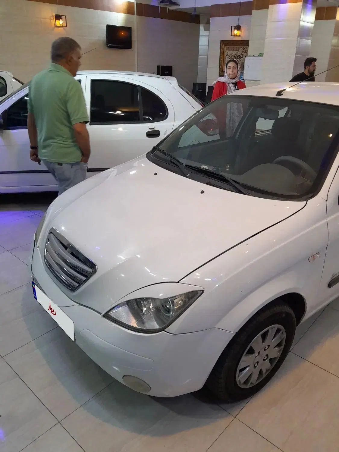 تیبا صندوق دار EX - 1393