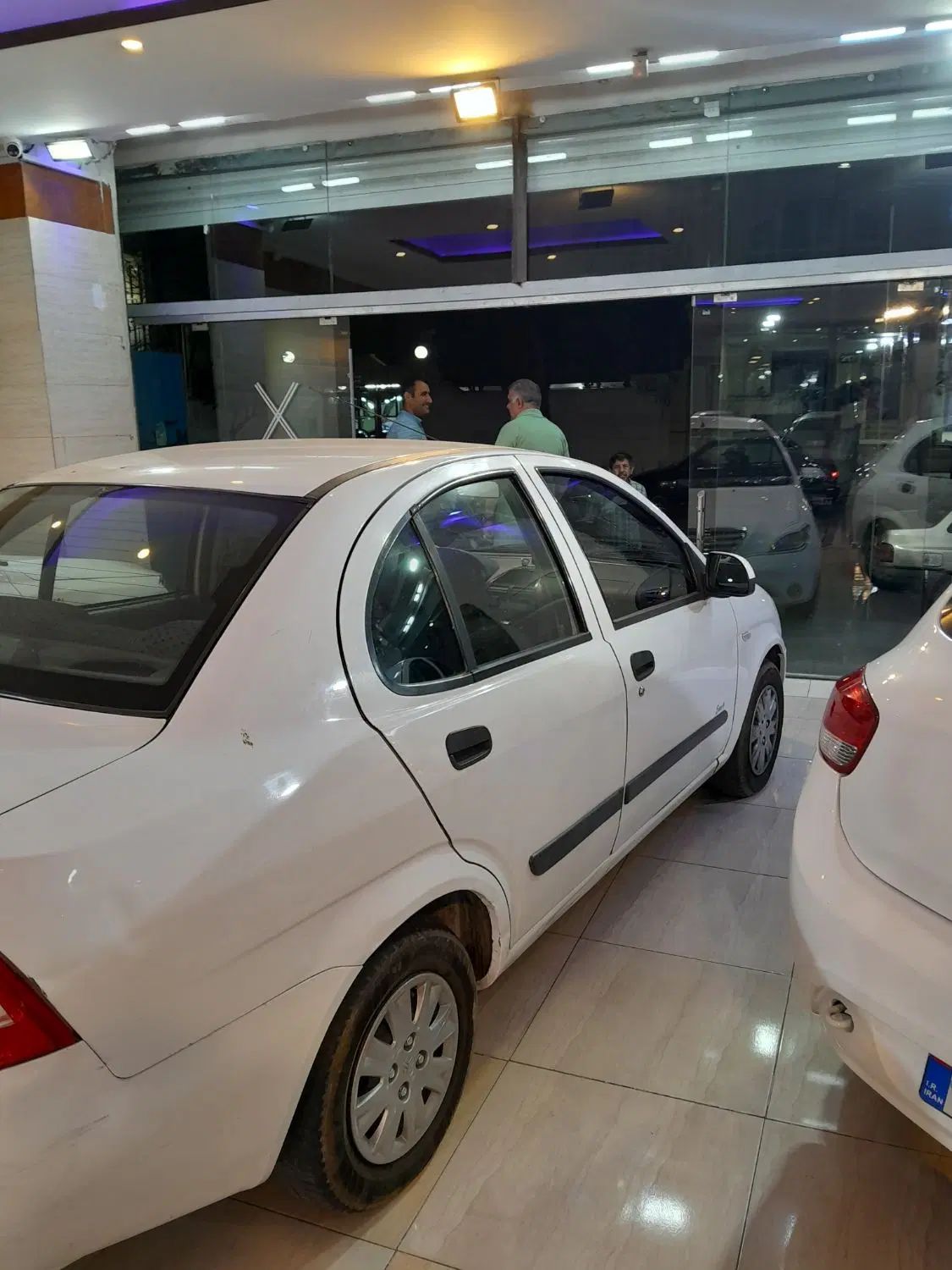 تیبا صندوق دار EX - 1393