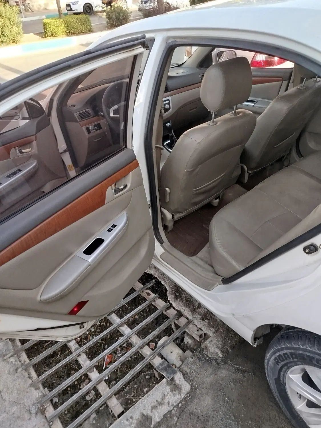لیفان 620 دنده‌ای 1600 - 1392