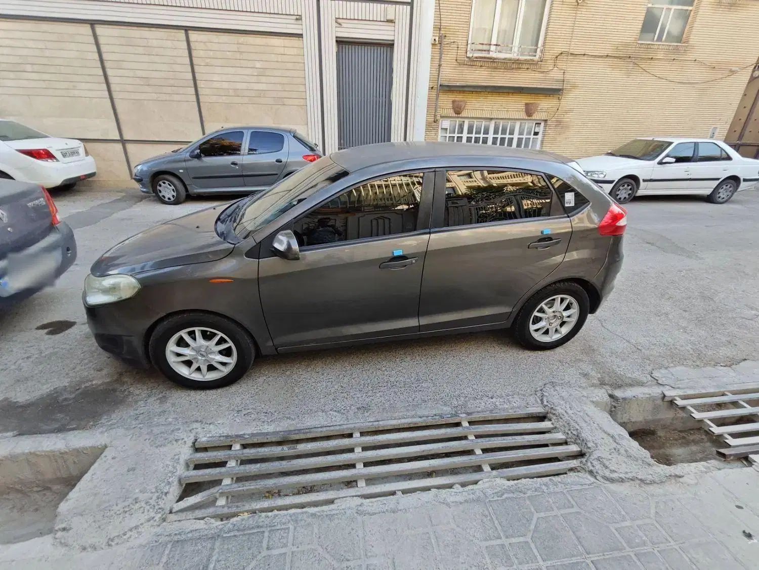 ام وی ام 315 هاچ بک ساده دنده ای - 1393