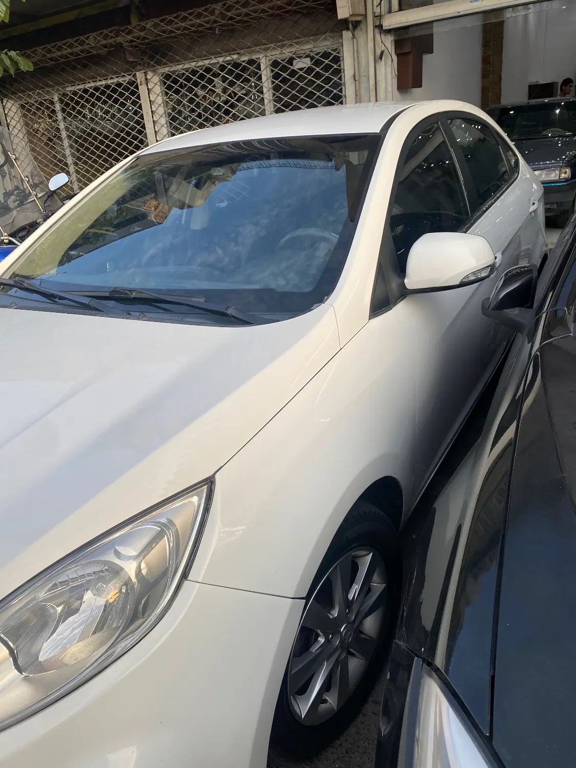 جک J4 اتوماتیک ساده - 1398