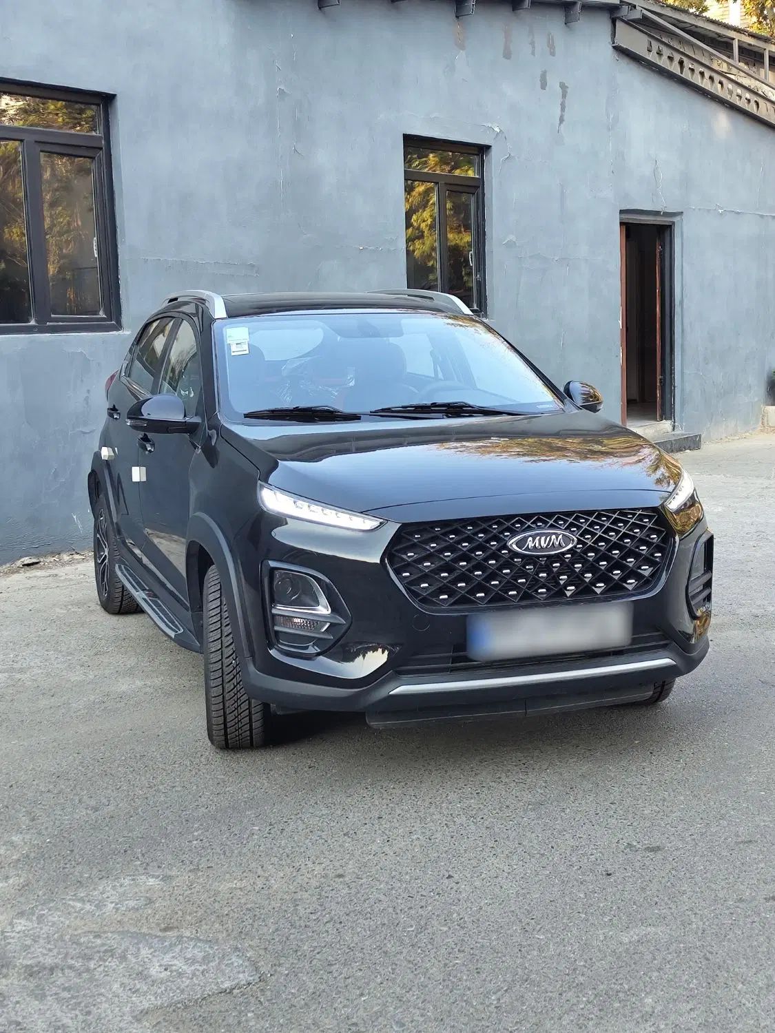 ام وی ام X22 پرو دنده‌ای - 1404