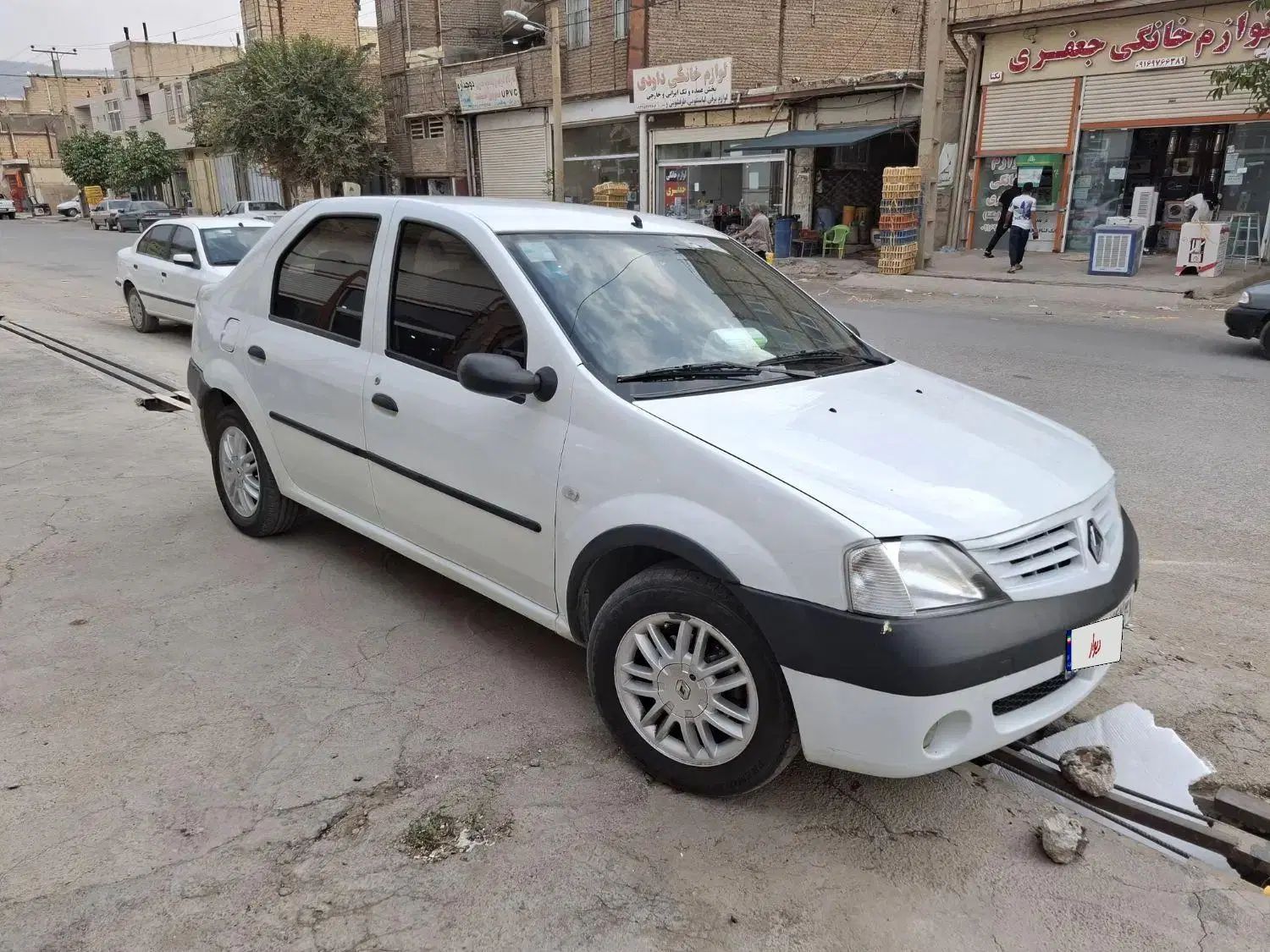 خودرو رنو، تندر 90 آگهی ann_20032235