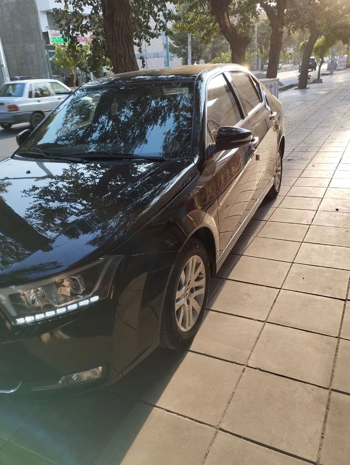 دنا پلاس تیپ ۲ سانروف ۴ ایربگ - 1400