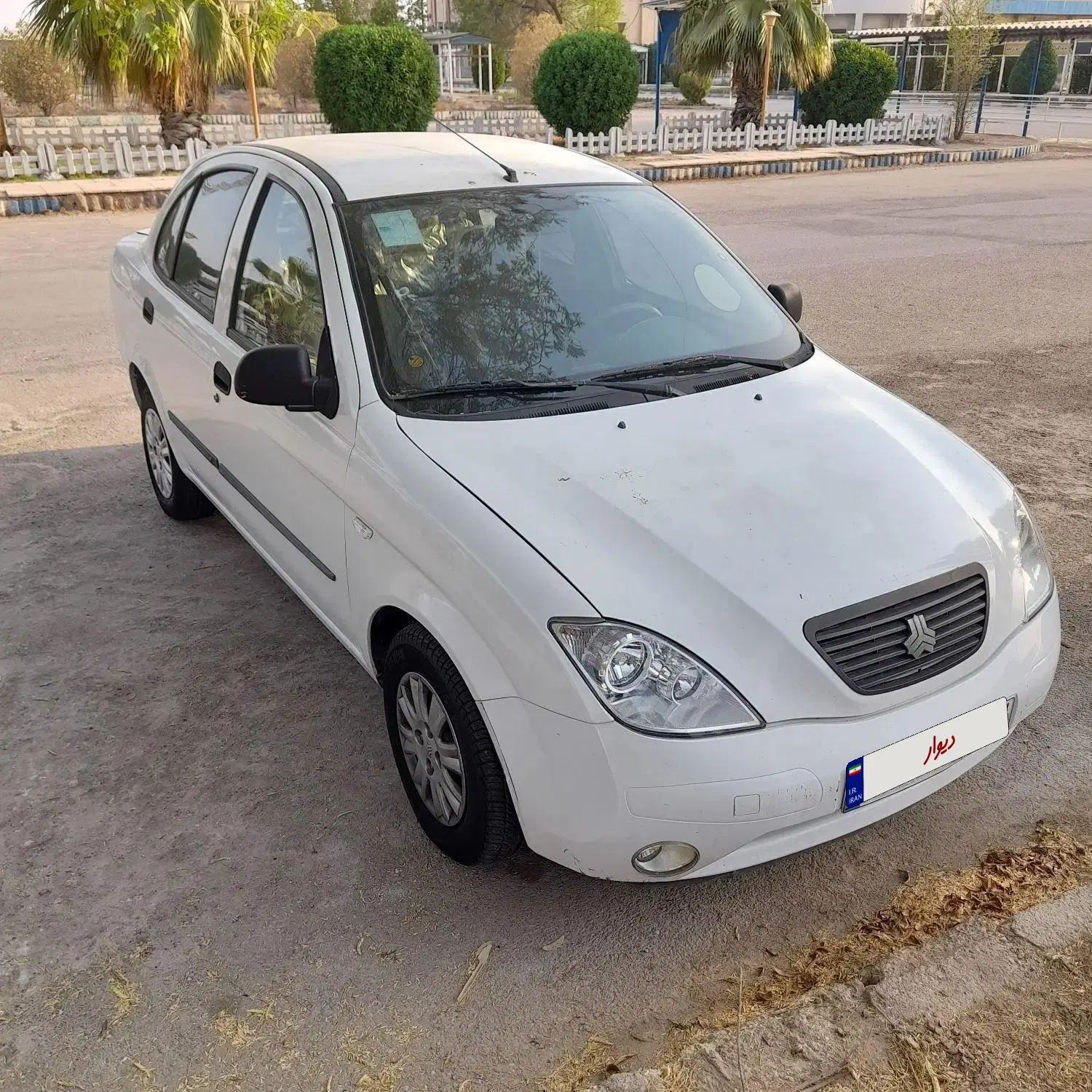 تیبا صندوق دار SX - 1400
