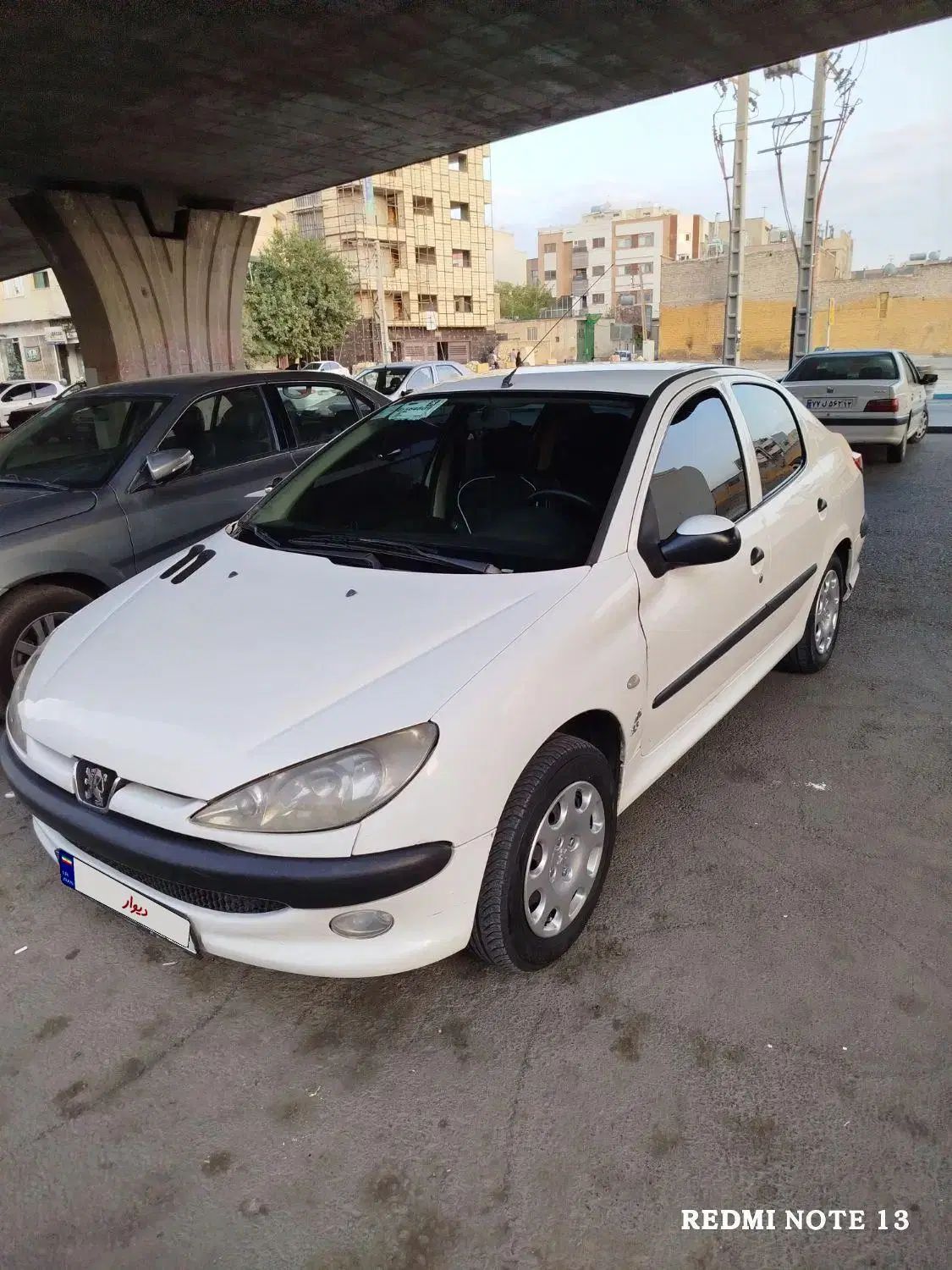 پژو ۲۰۶ صندوق دار v8 - 1393