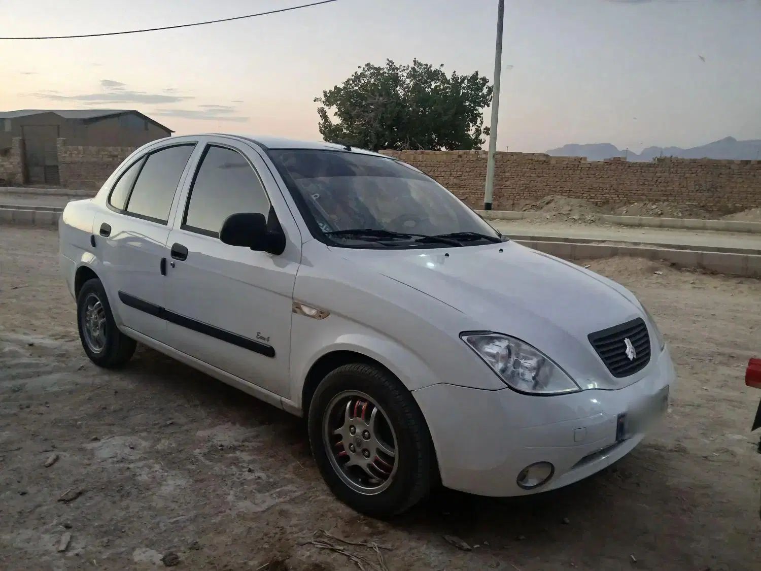 تیبا صندوق دار EX - 1393