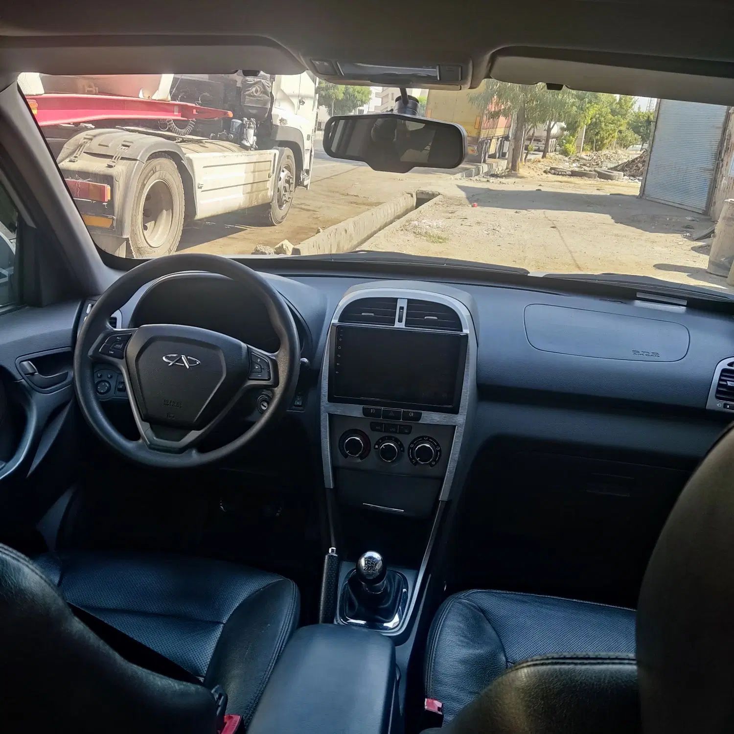 ام وی ام X33 دنده‌ای ساده - 1394