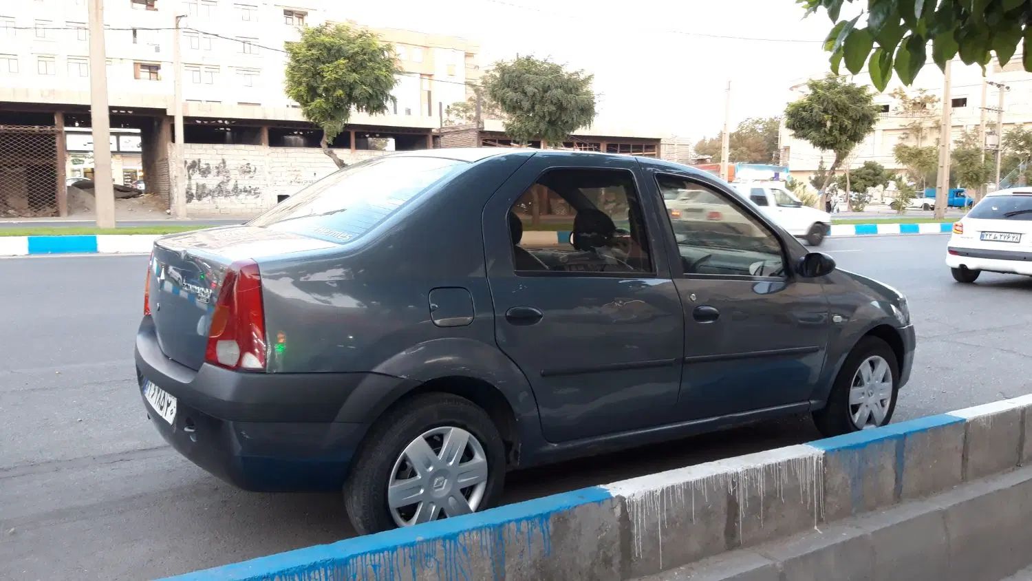 رنو تندر 90 E2 - 1387