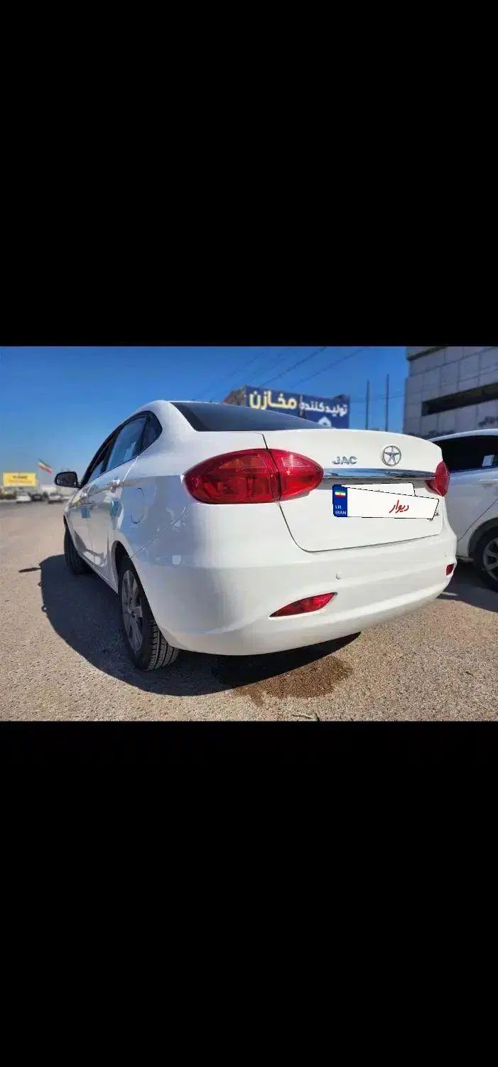 جک J4 اتوماتیک ساده - 1404