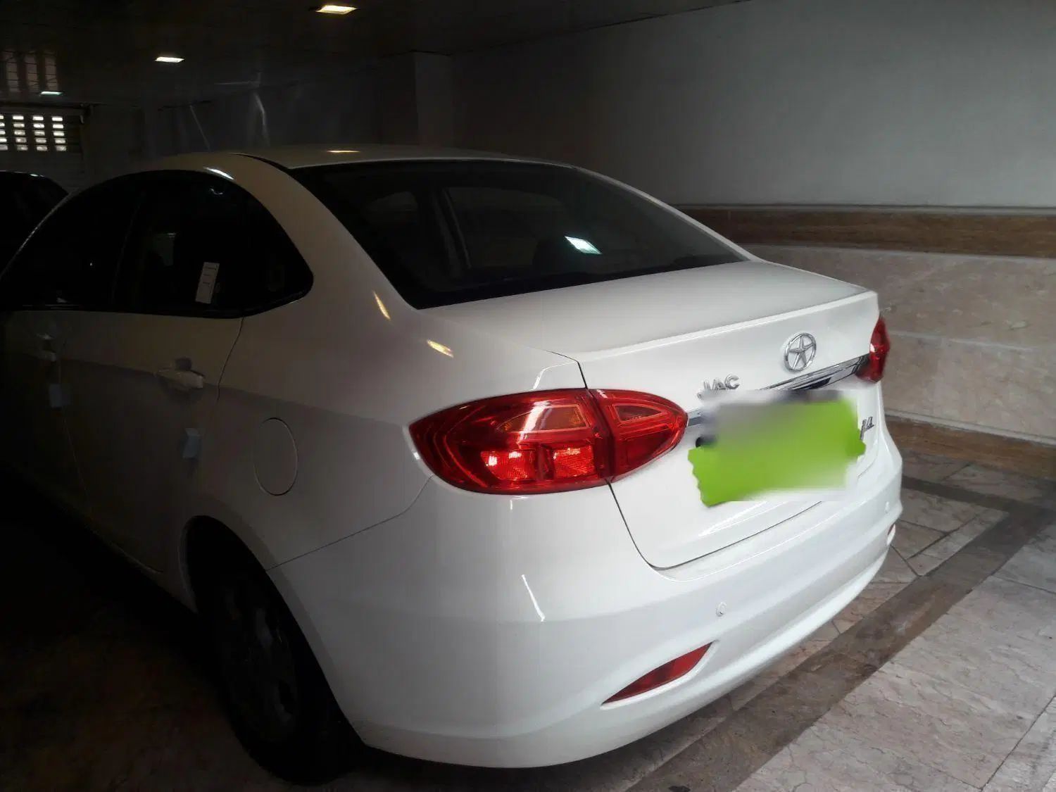 جک J4 اتوماتیک ساده - 1401