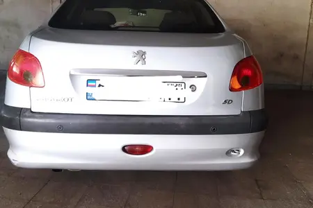 پژو ۲۰۶ صندوق دار v8 - 1393