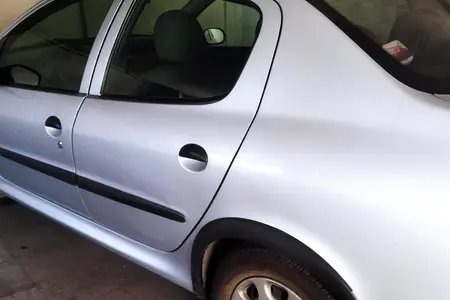پژو ۲۰۶ صندوق دار v8 - 1393