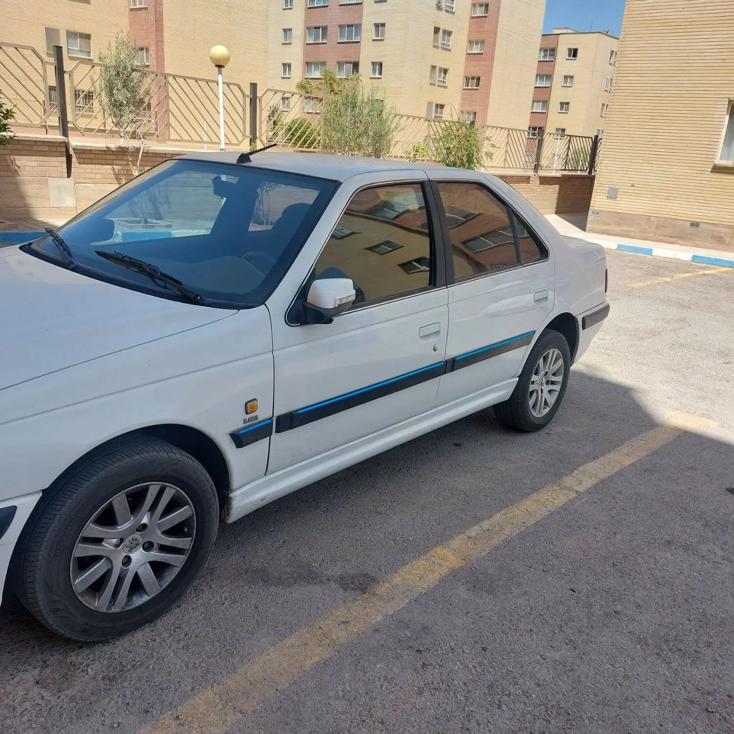 پژو پارس LX - 1400