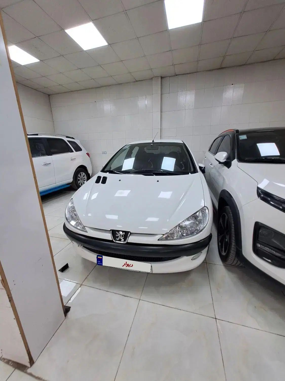 پژو ۲۰۶ صندوق دار v8 - 1396