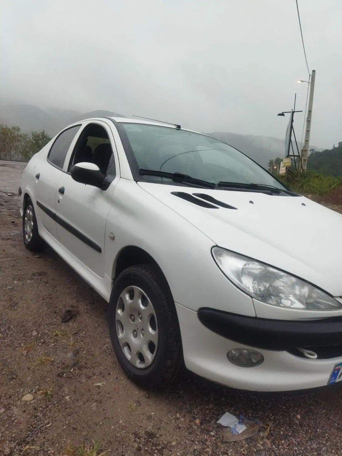 پژو ۲۰۶ صندوق دار v8 - 1398