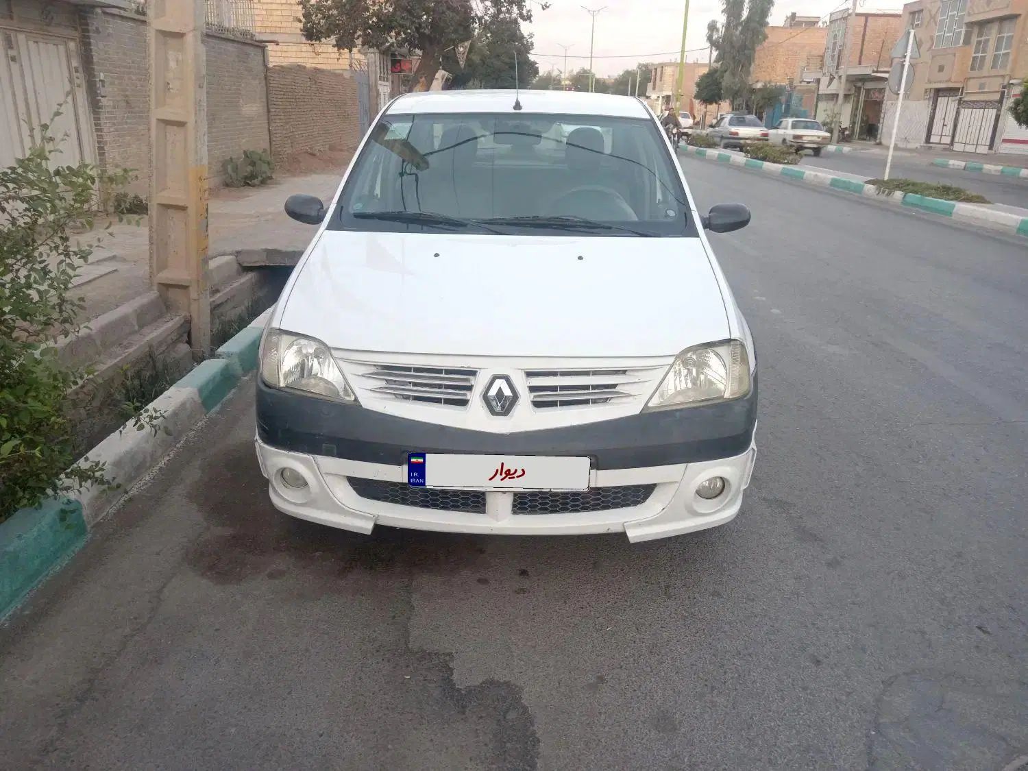 خودرو رنو، پارس تندر آگهی ann_20033532