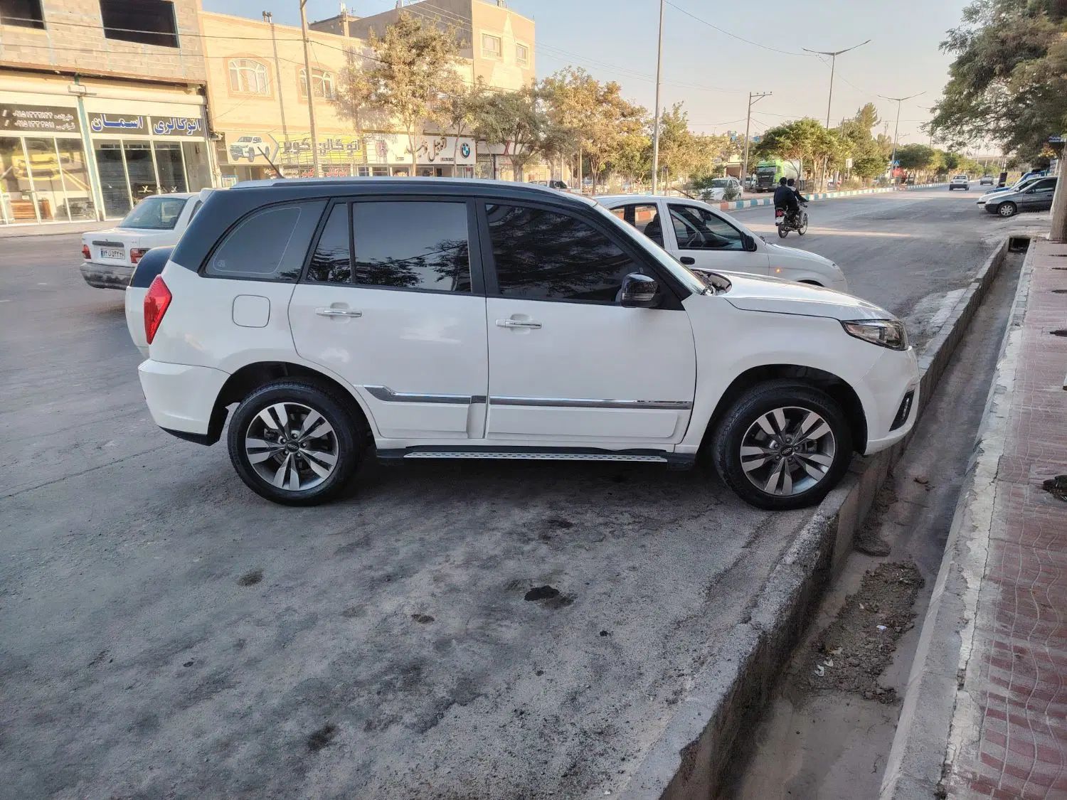 ام وی ام X33 S اتوماتیک اسپرت فیس جدید - 1399