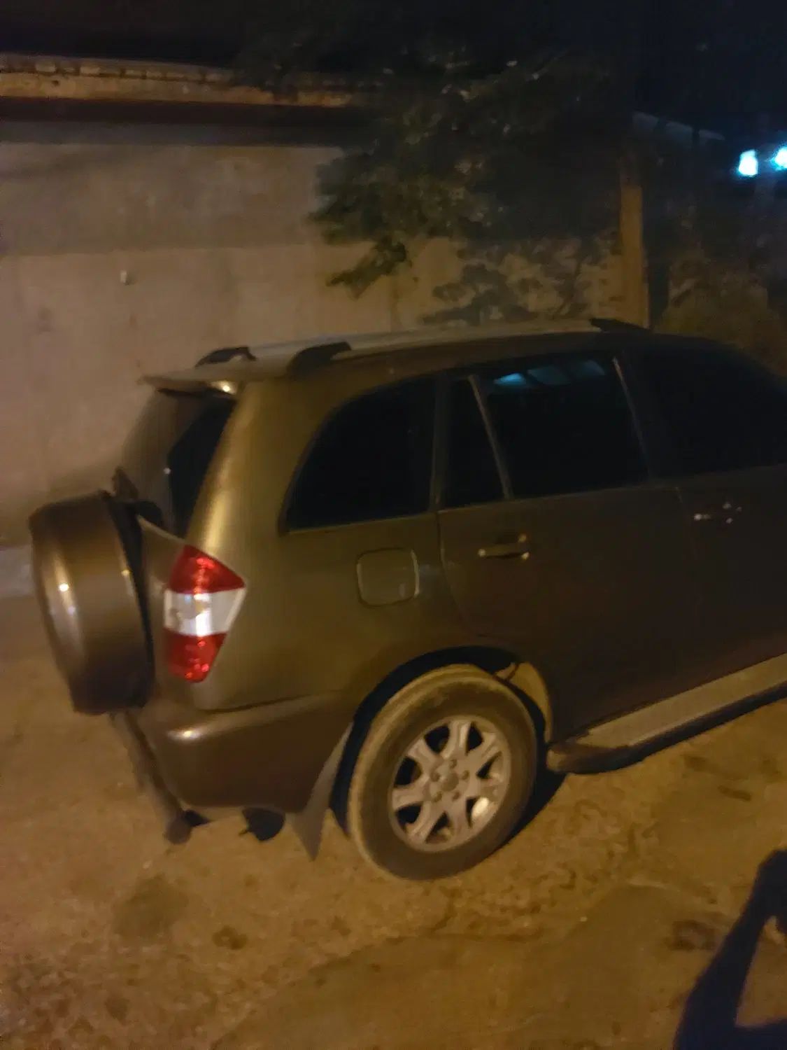 خودرو ام وی ام، X33 آگهی ann_20034345