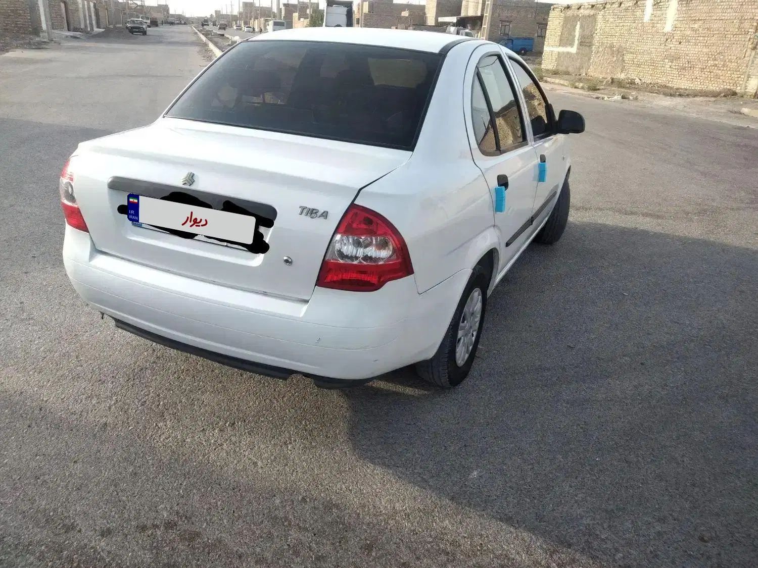 تیبا صندوق دار SX - 1400