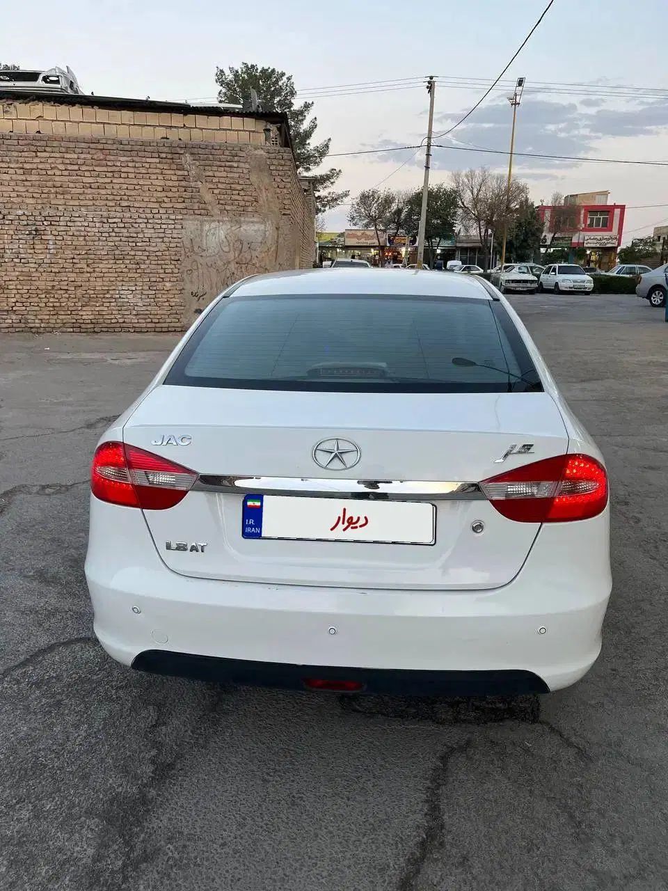 جک J5 اتوماتیک - 1393