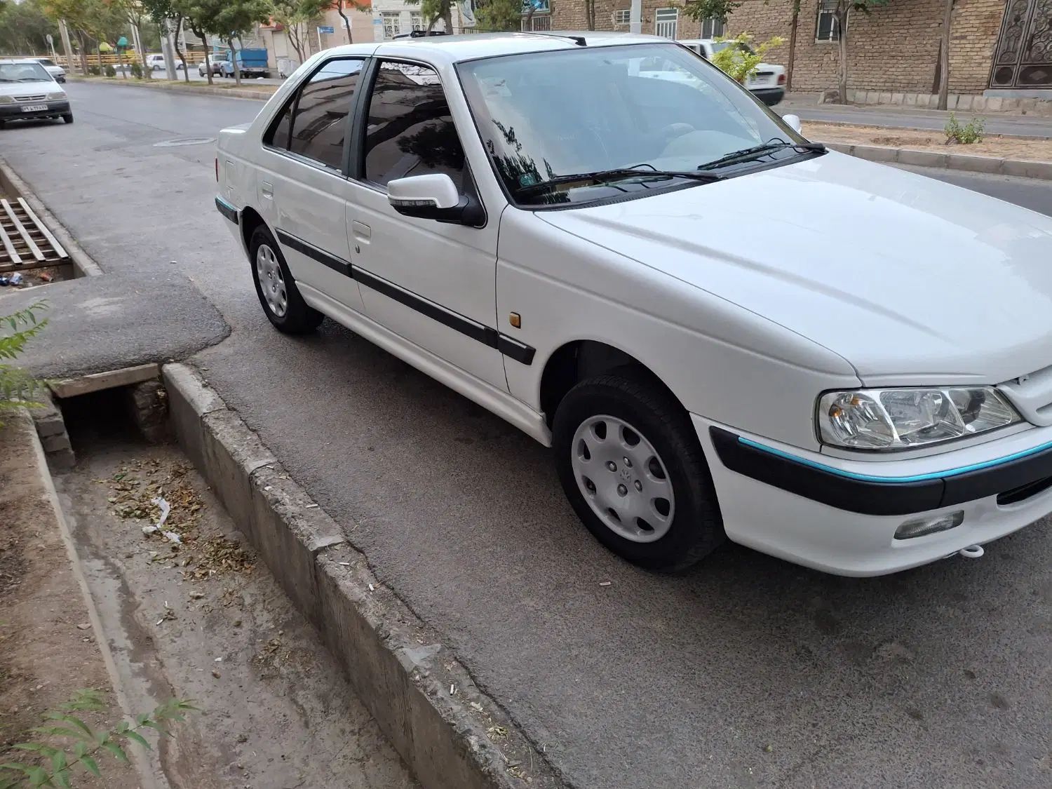 پژو پارس سال - 1394