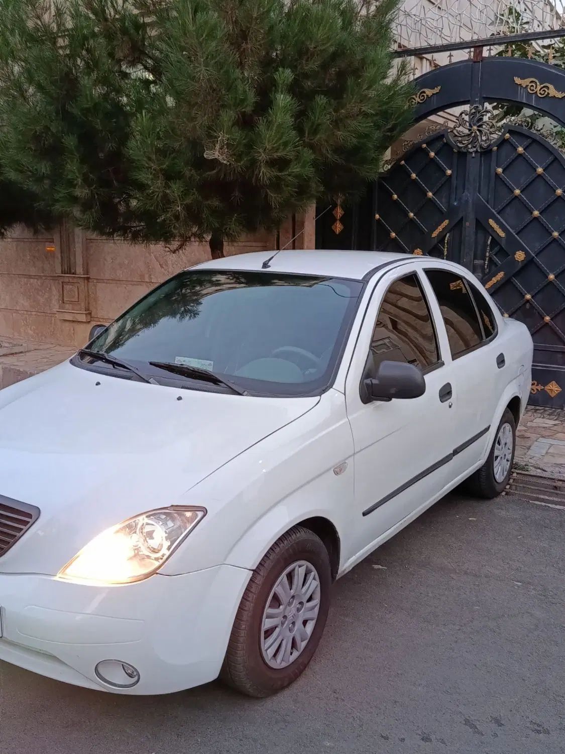 تیبا صندوق دار SX - 1397
