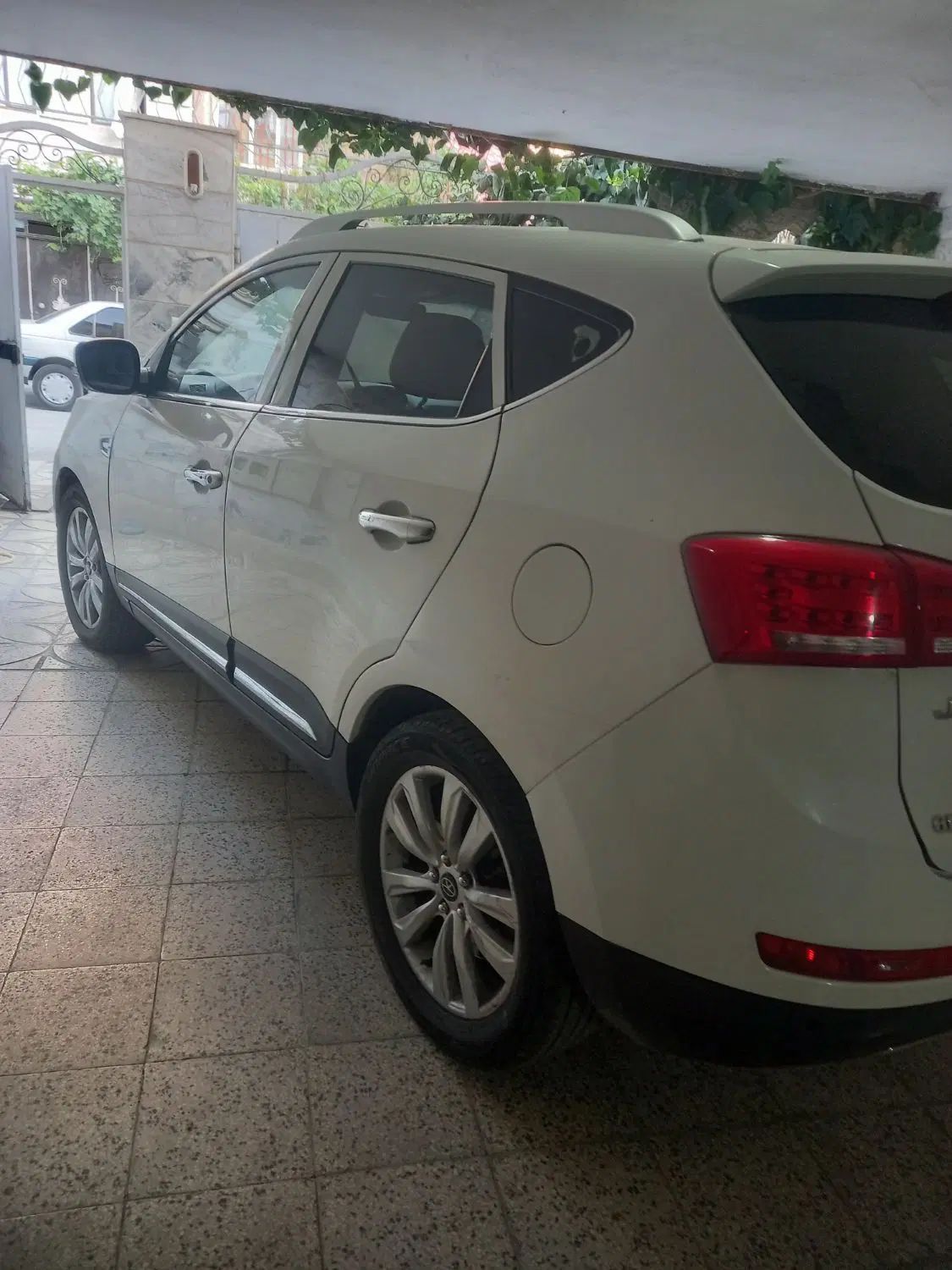 جک S5 اتوماتیک - 1396
