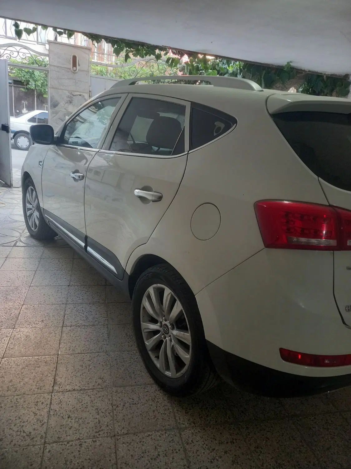 جک S5 اتوماتیک - 1396