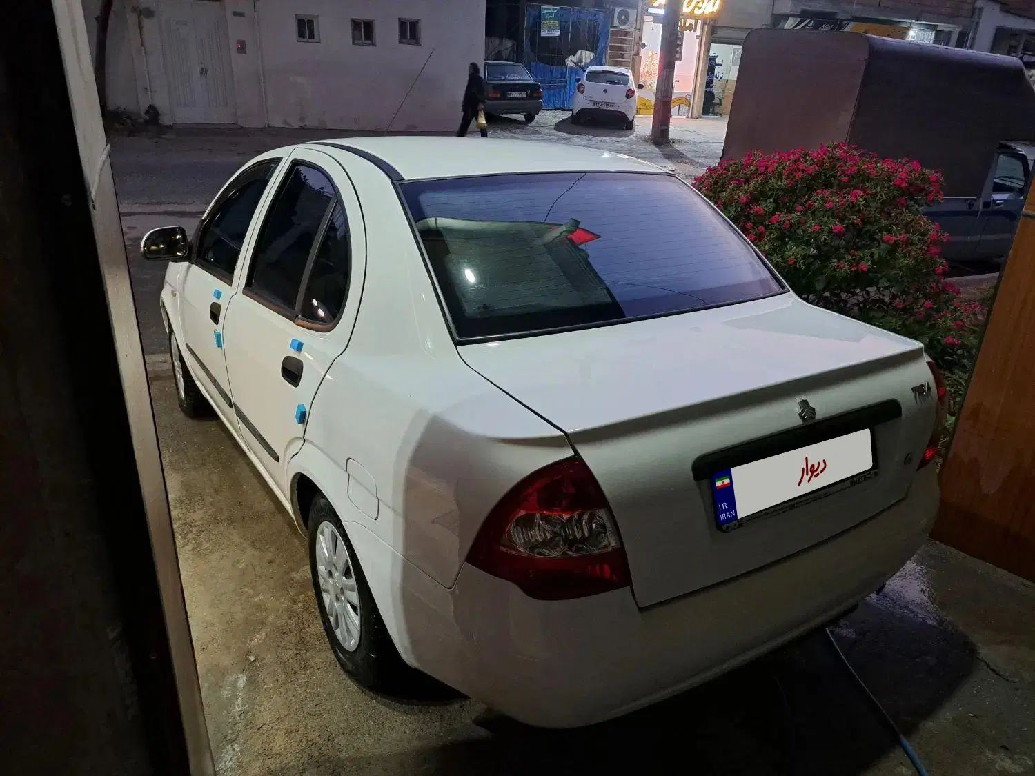 تیبا صندوق دار SX - 1400