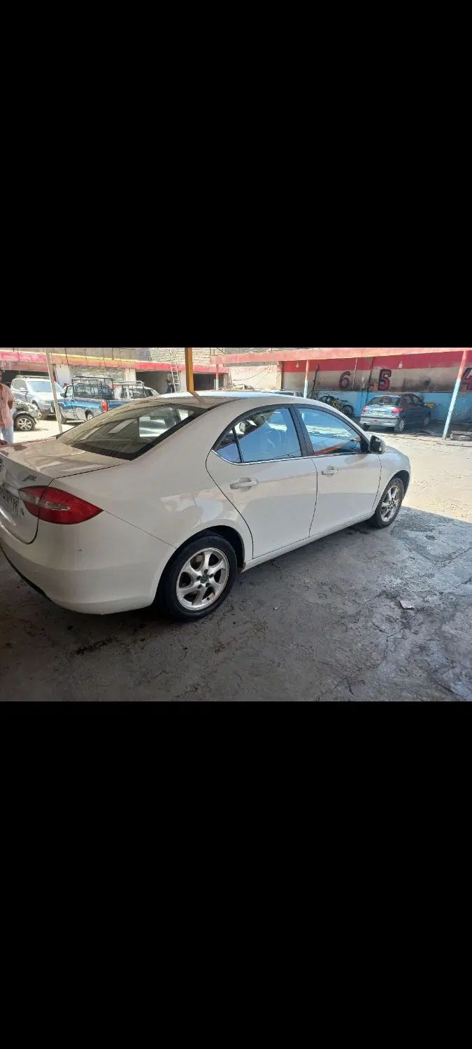 خودرو جک، J5 آگهی ann_20035360