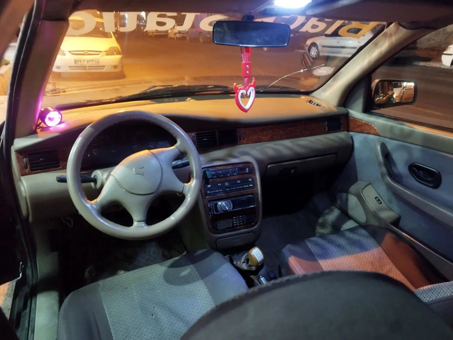 سمند LX XU7 - 1382
