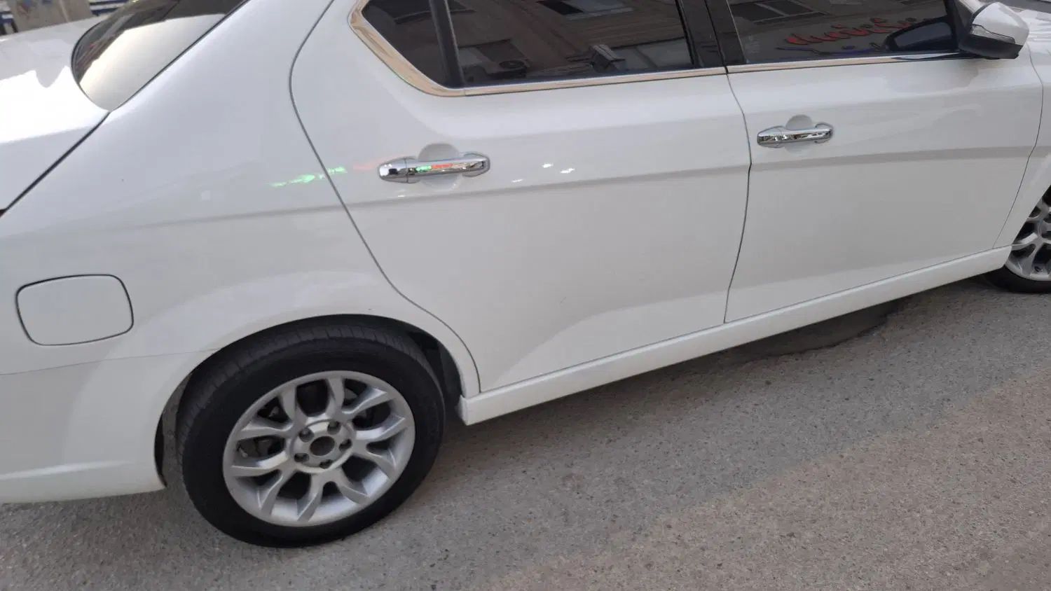 دنا پلاس توربو اتوماتیک - 1401