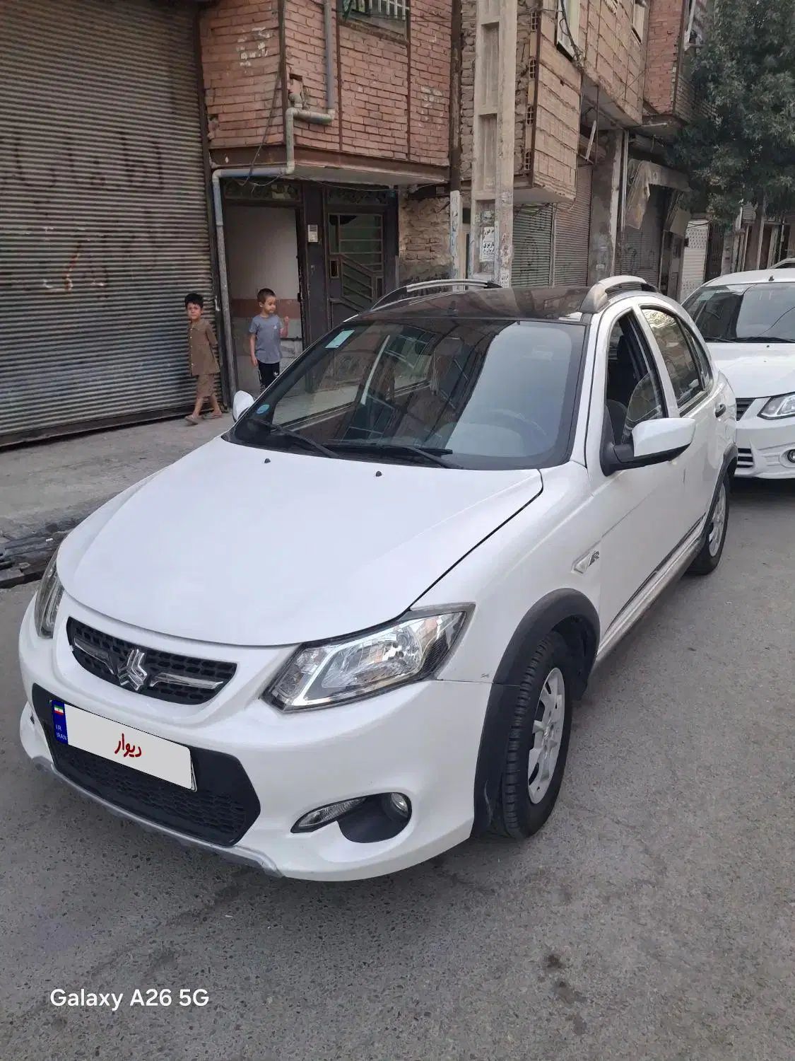 کوییک R دنده‌ای - 1402